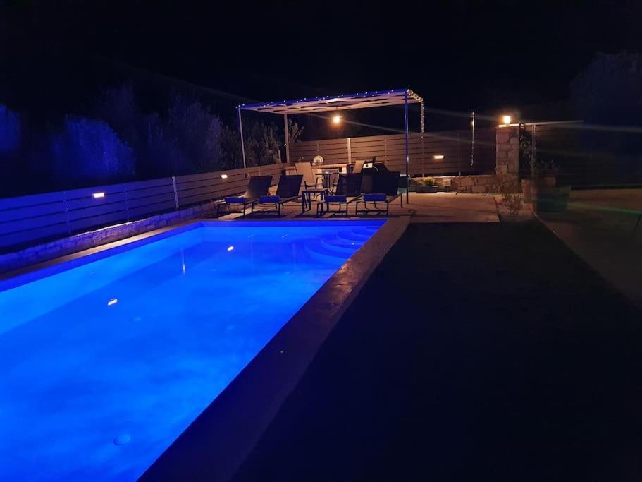 Villa Sheila With Private Pool Roumeli Ngoại thất bức ảnh